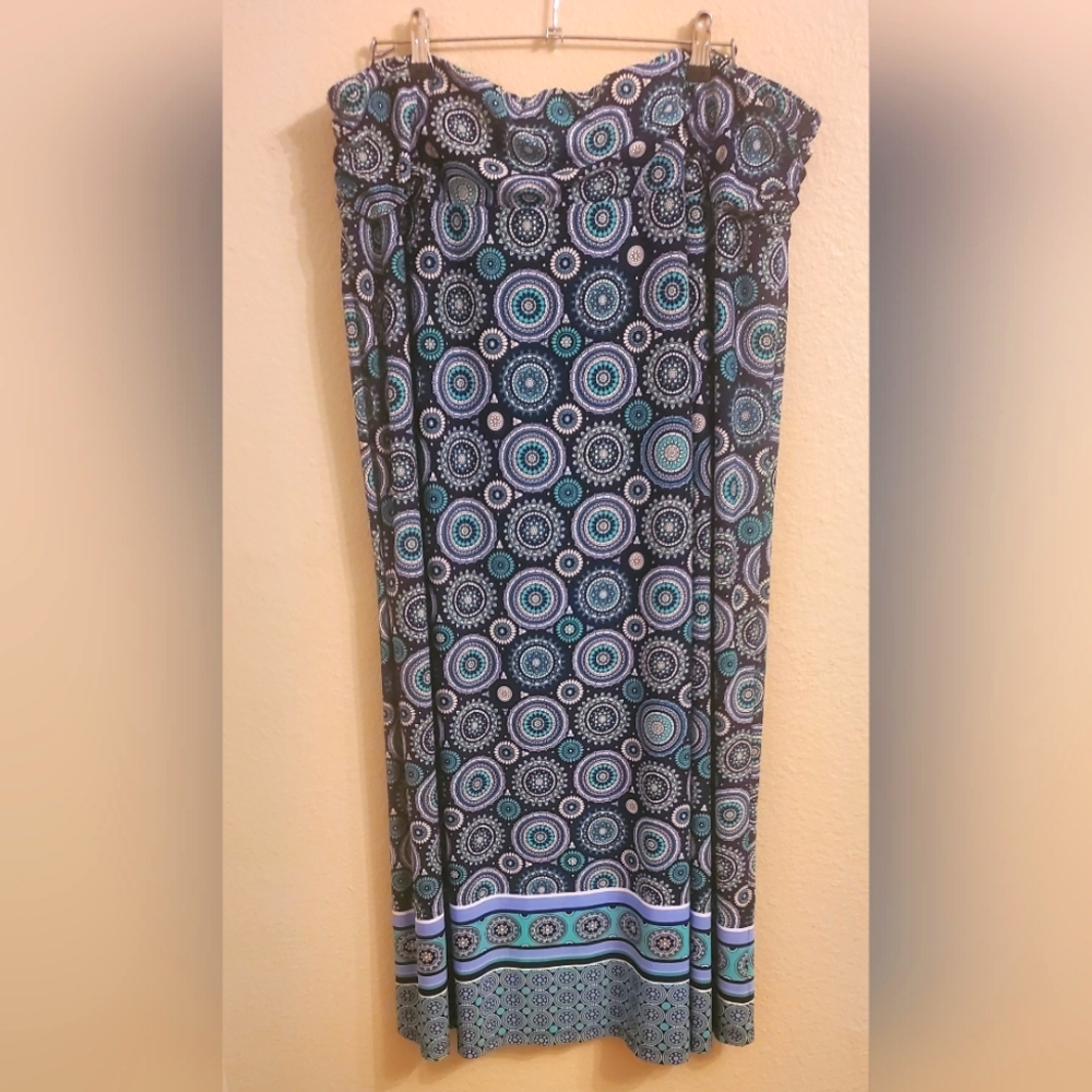 Cato Maxi Skirt. Size 22/24